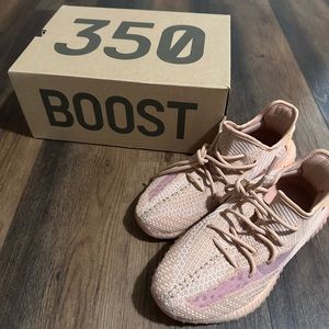 Yeezy Boost 350v2 Clay